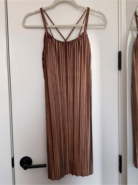 molly green Pleated Velvet Shift Dress in Bronze